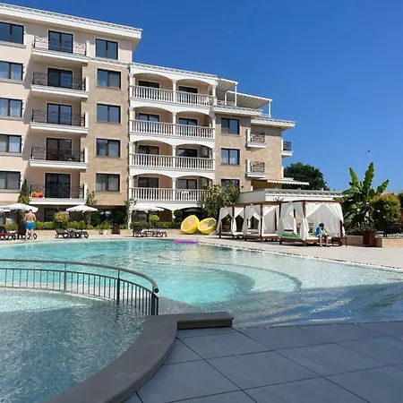 Lа Mar Apartment At Valencia Gardens Nesebar Apartman